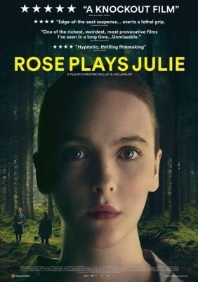Η Ρόουζ υποδύεται την Τζούλι / Rose Plays Julie (2019)