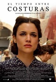El tiempo entre costuras (2013)