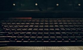 The Man Who  / θεατρο πορεια (2001)