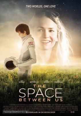 The Space Between Us / Το διάστημα ανάμεσά μας (2017)