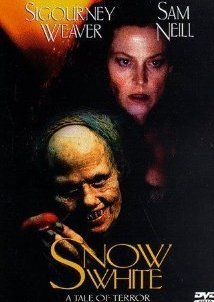 Snow White: A Tale of Terror (1997)